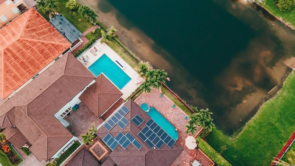 Aerial view of a lakefront pool home in Southwest Florida (illustrative photo)