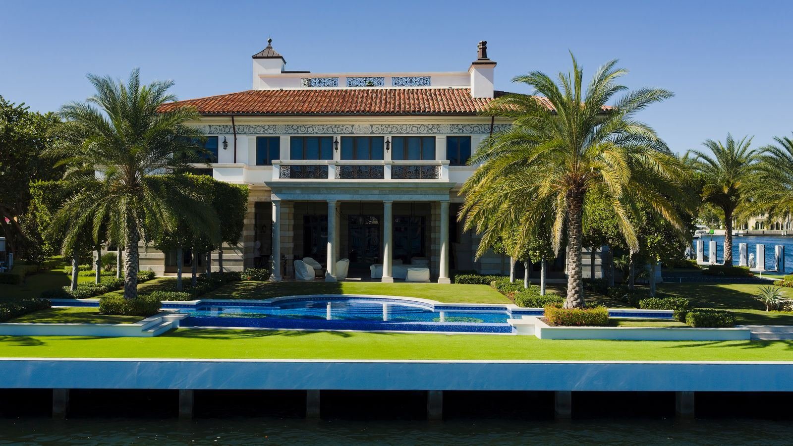 Southwest Florida community scene (illustrative photo)